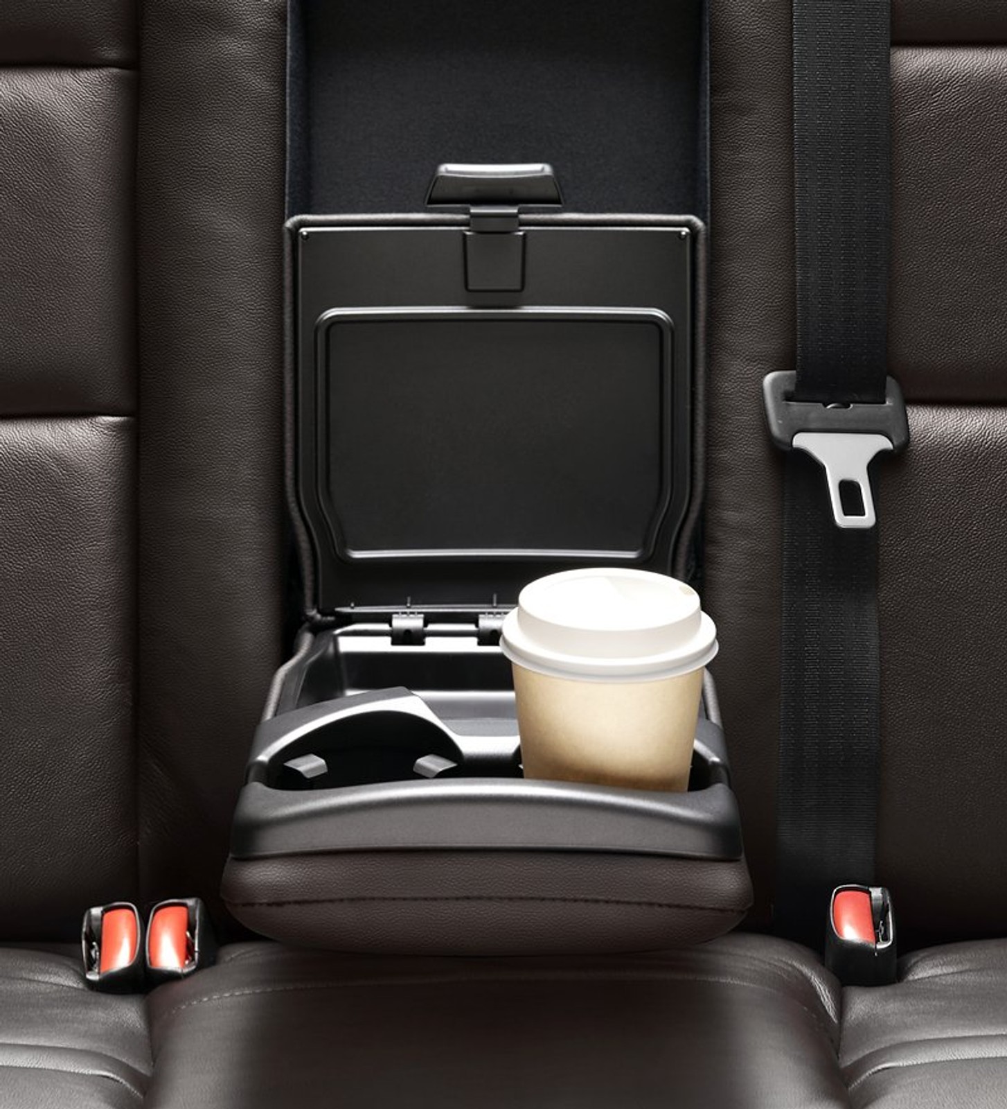 Odmłodzone Volvo S40 i V50 na starcie (WIDEO)