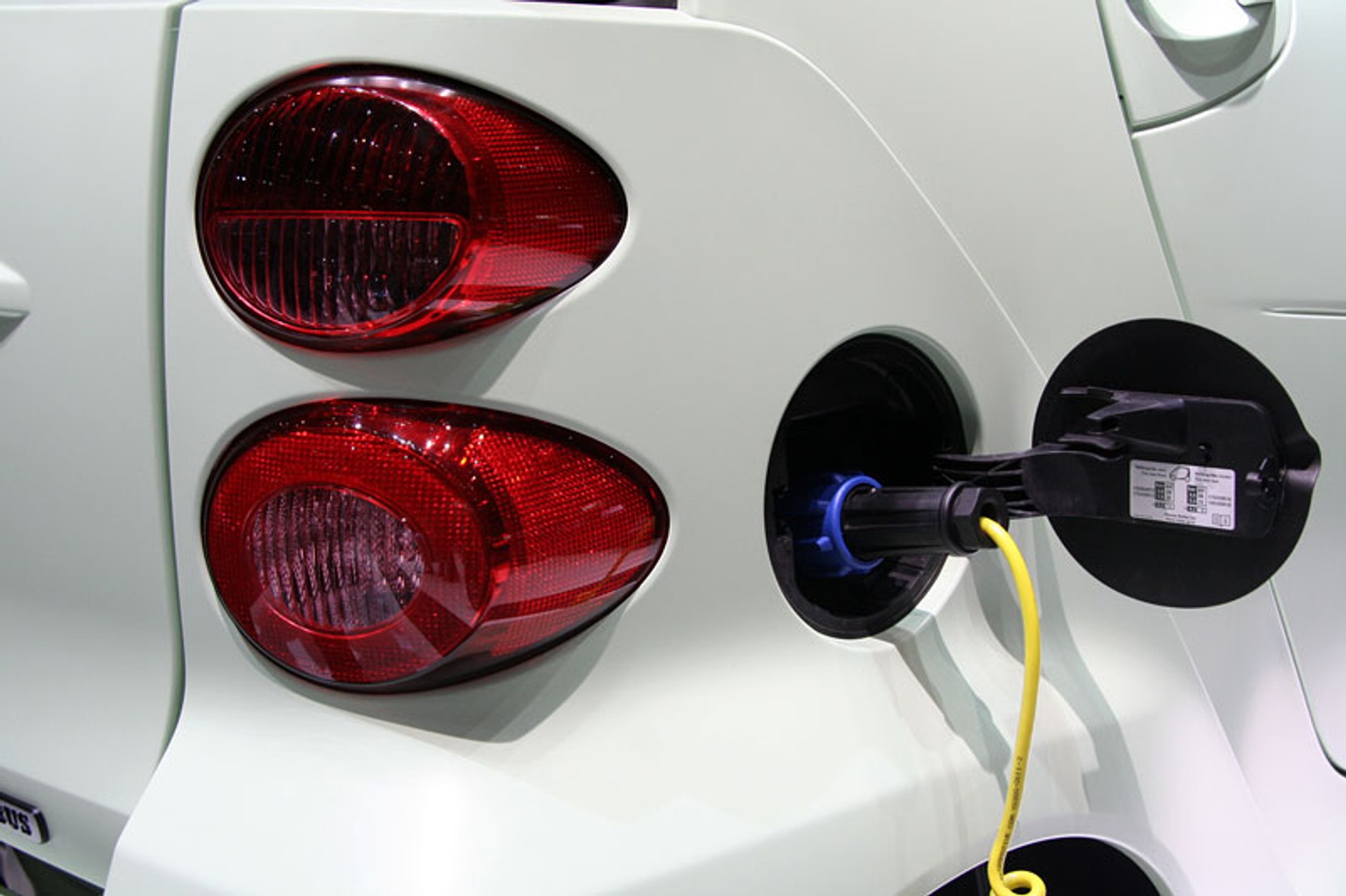 Genewa 2009: Brabus Smart ForTwo Electric Drive