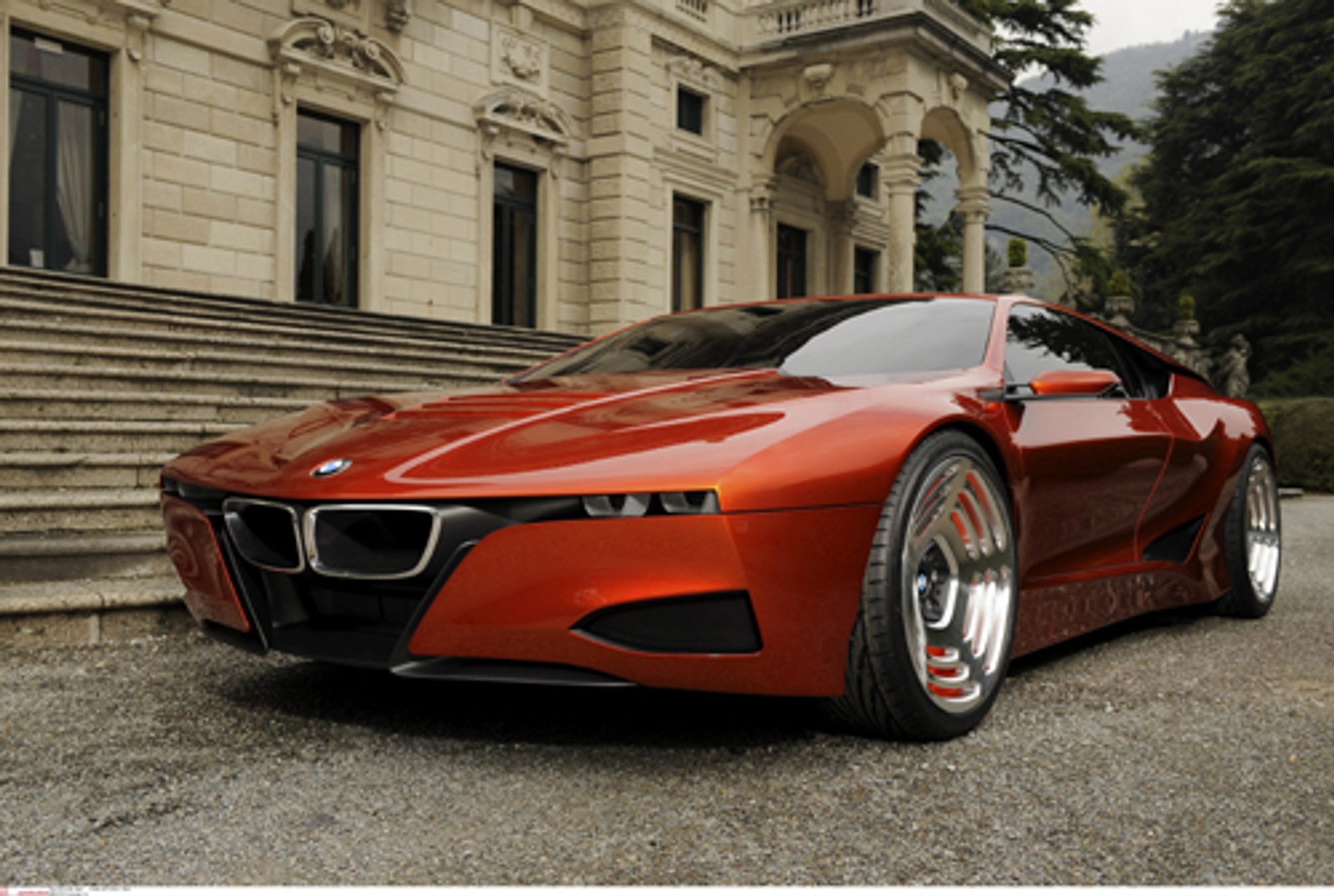 BMW M1 - Ferrari z Monachium