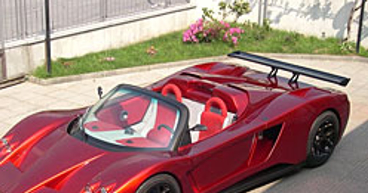 Lavazza GT-X V12 5.3: najnowsze osiągnięcie spółki Simbol Design