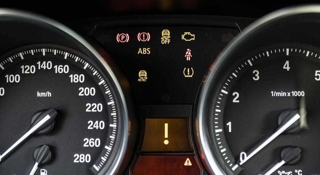 Ikonki w samochodzie