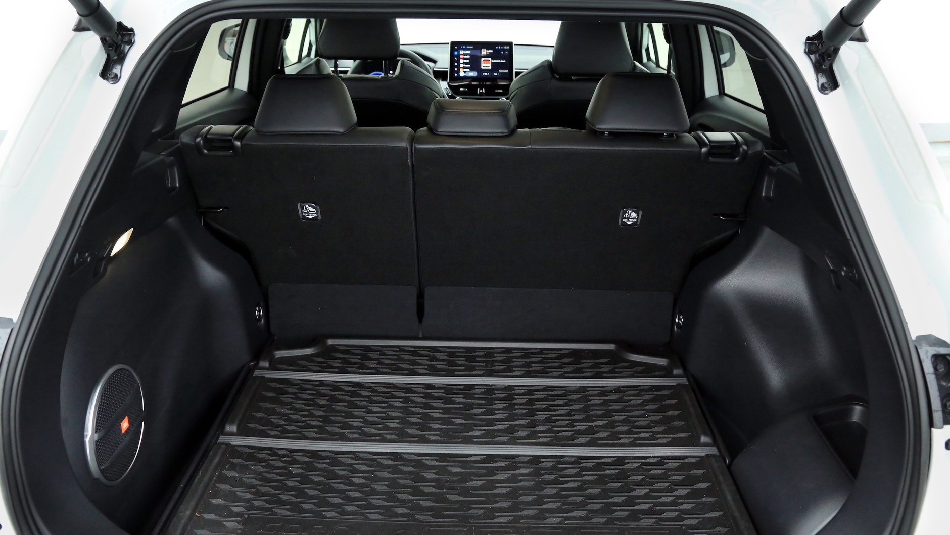 Toyota Corolla Cross 2.0 Hybrid AWD-i (2022 r.)