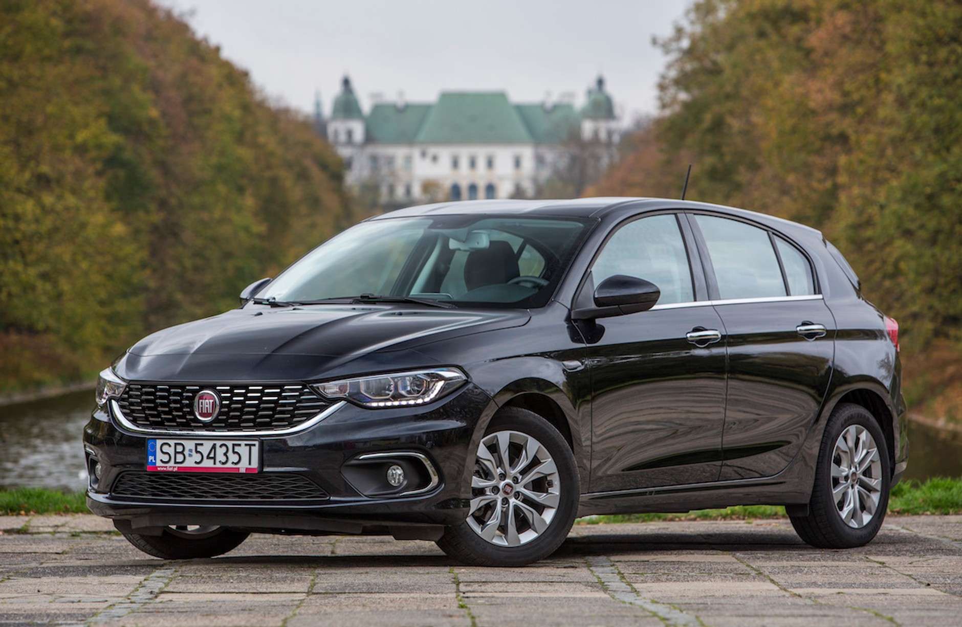 Fiat Tipo - na rynku od 2016 r., kosztuje od 50 900 zł