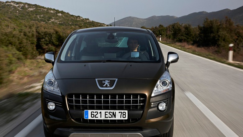 Peugeot 3008 i 5008 także z technologią e-HDI