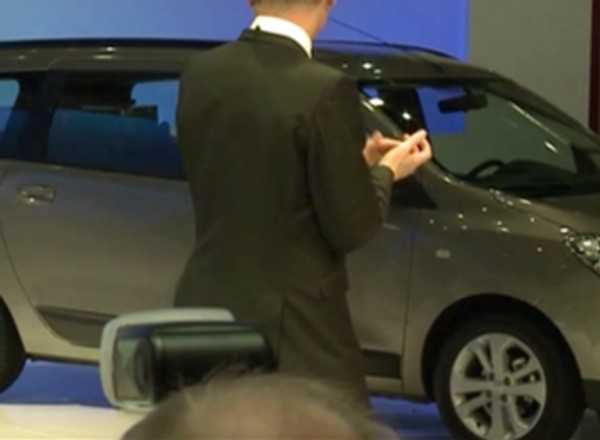 Dacia Lodgy - Geneva Motor Show 2012