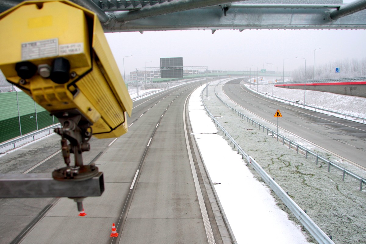 Nowe OPP na autostradzie A1 aktywne. Kierowcy będą musieli zdjąć nogę z gazu