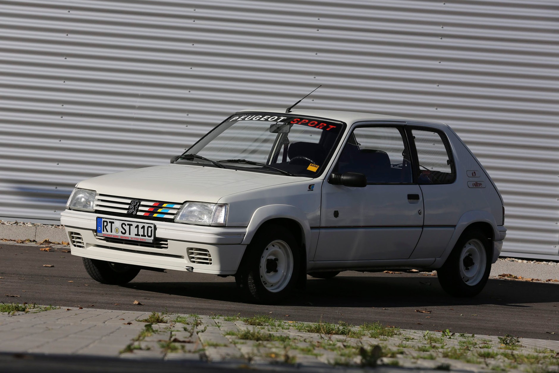 Peugeot 205 Rallye 1.9 - rajdówka wagi lekkiej