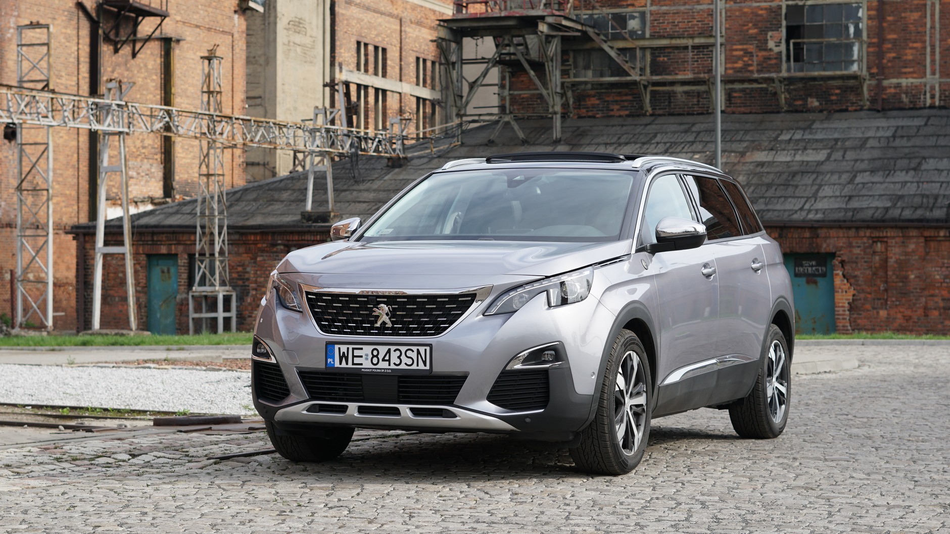 Peuegot 5008 Crossway