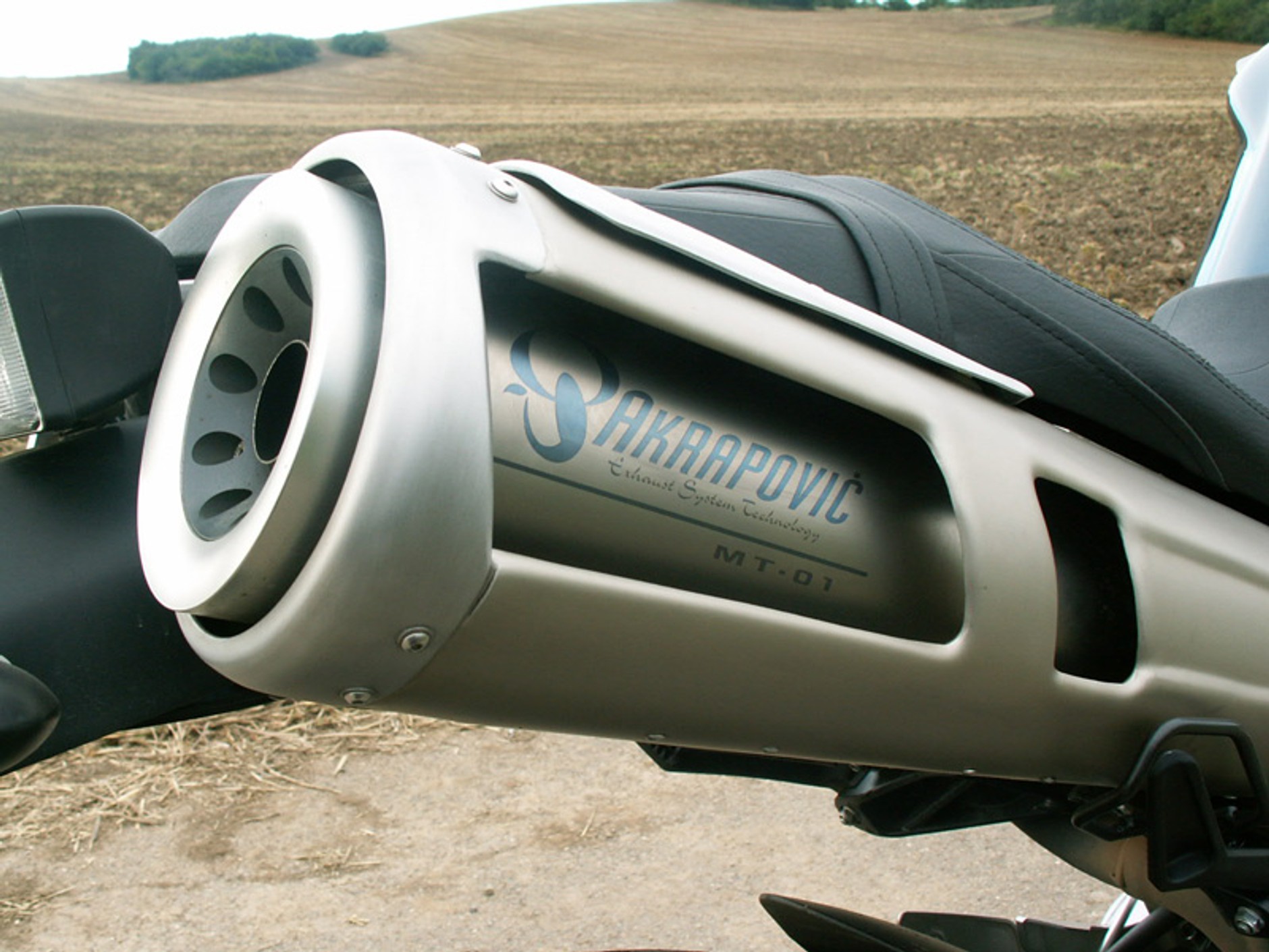 Yamaha MT-01: agresywny jednoślad (test)