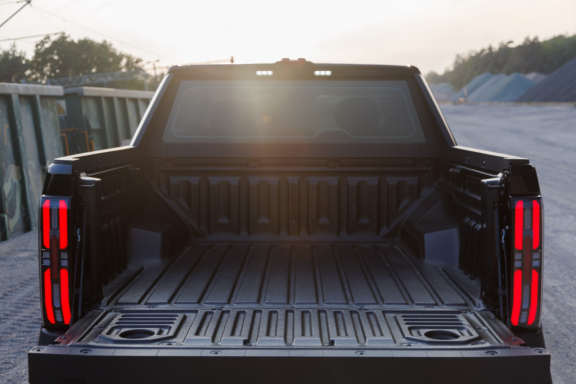 2025 Maxus eTerron 9