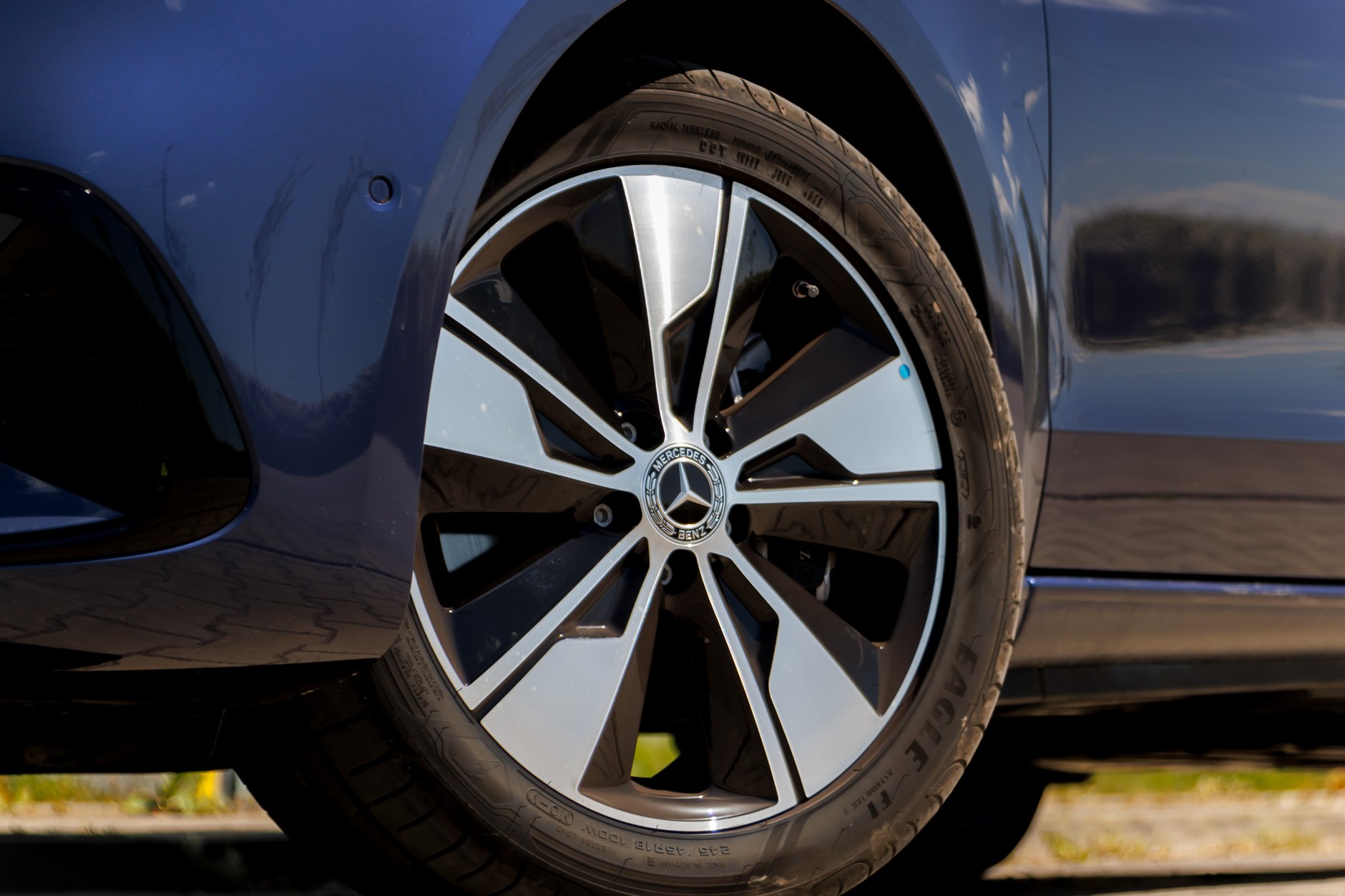 2024 Mercedes V300d