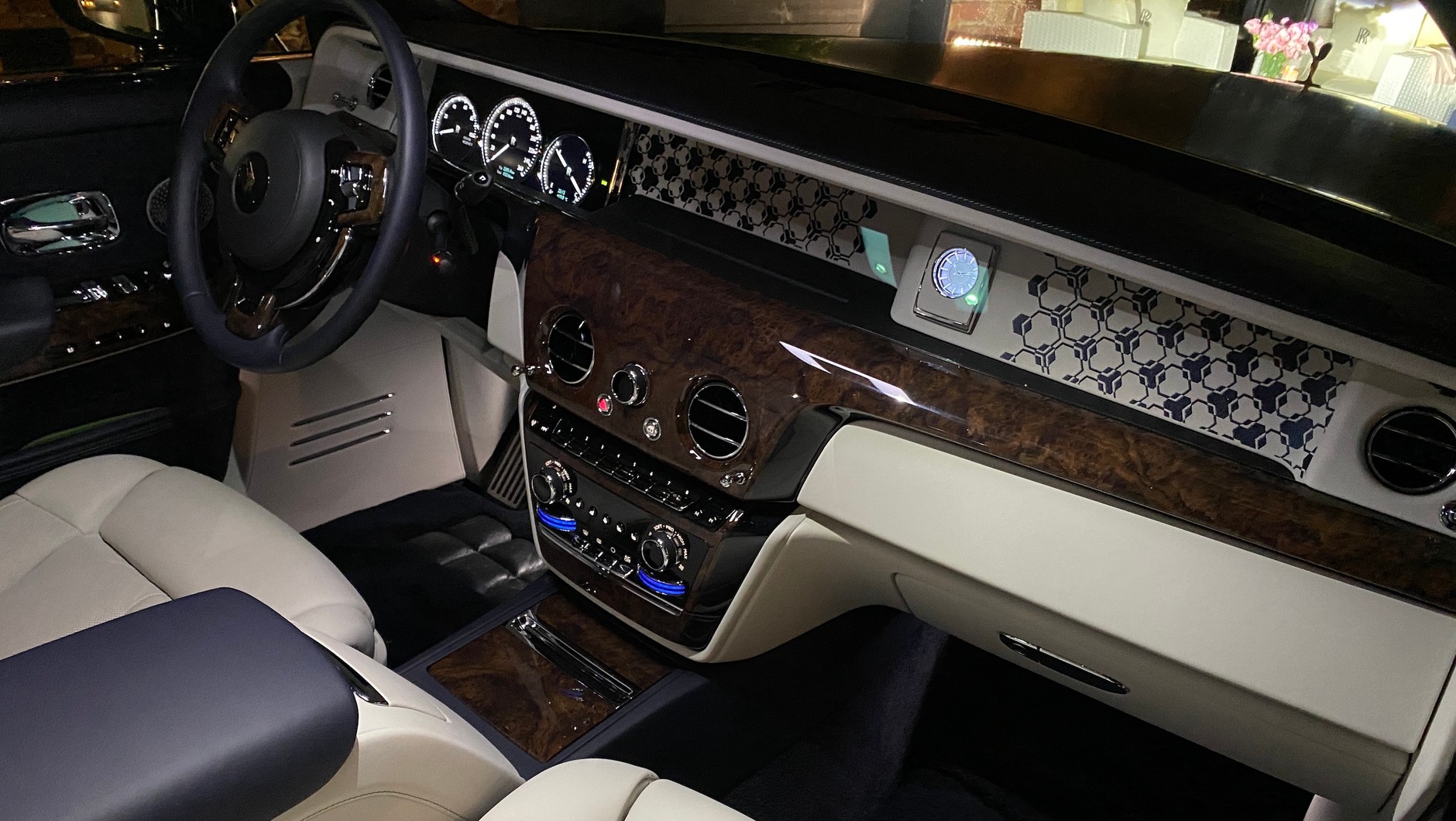Rolls-Royce Phantom VIII Series II