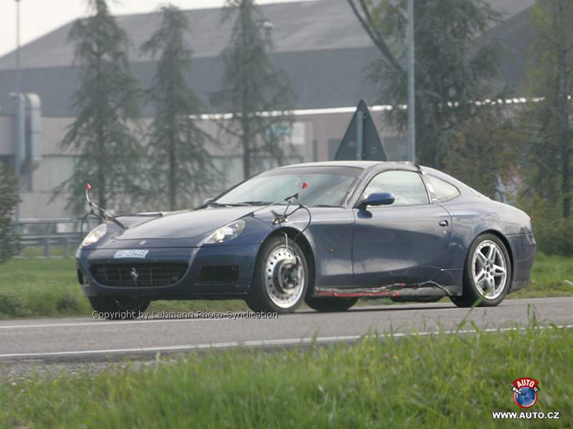 Spy Photos: Ferrari Insertable 4x4