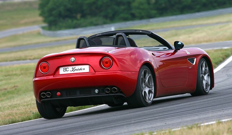 Alfa Romeo 8C Spider: pierwsze wrażenia z jazdy