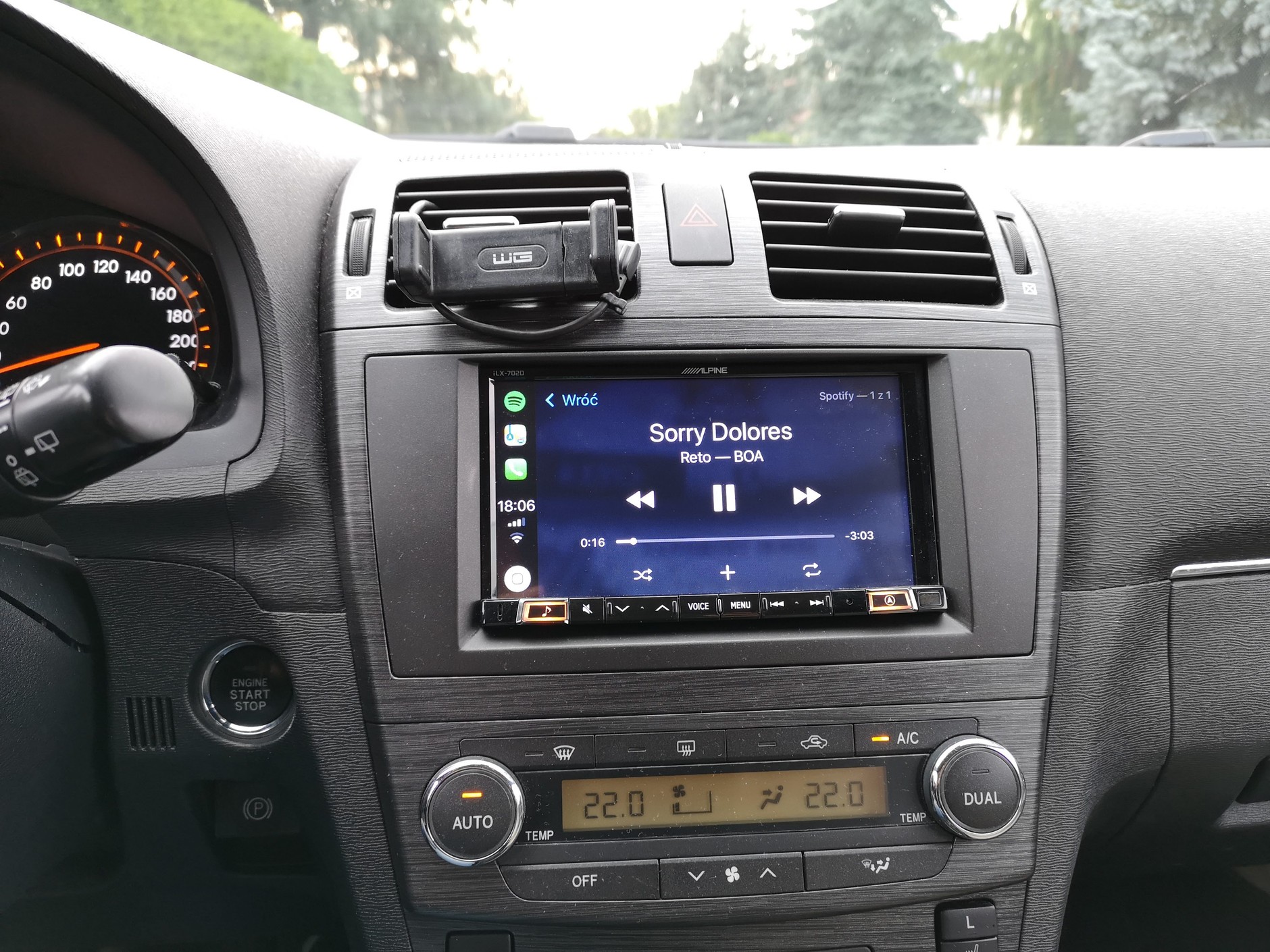 Radio 2DIN w samochodzie