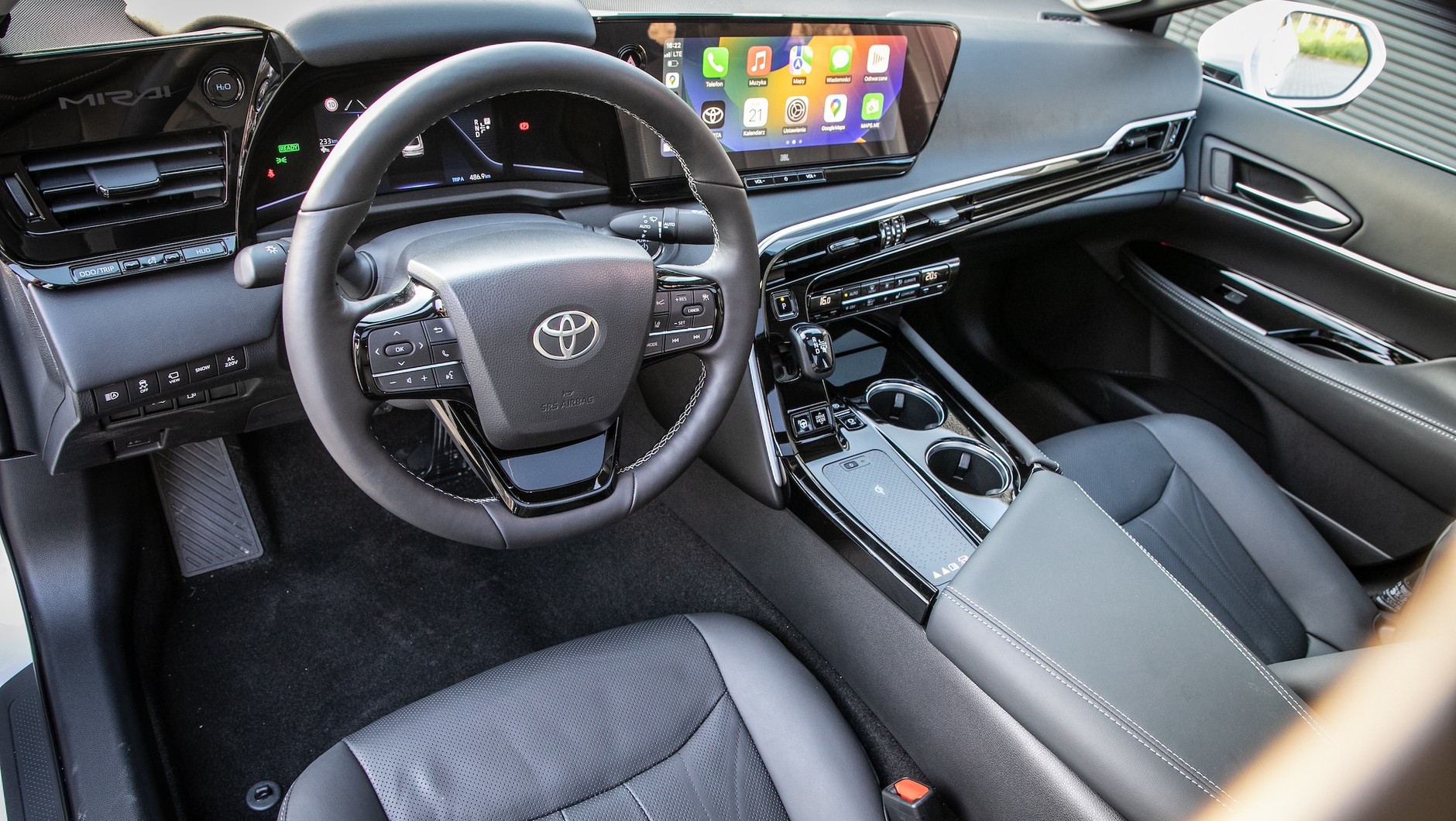 Toyota Mirai 2023 r.