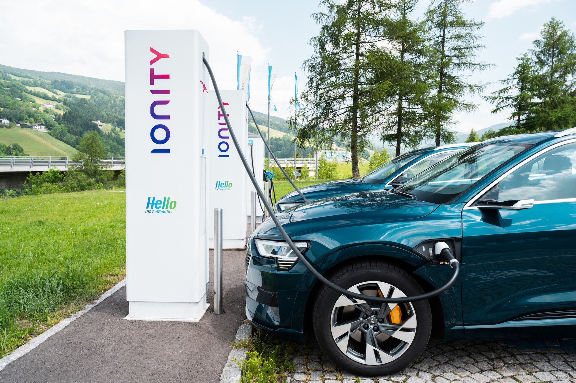 Szybka ładowarka sieci Ionity