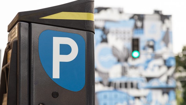 Ten trik pozwala na darmowe parkowanie. Wystarczy znaleźć jeden przycisk