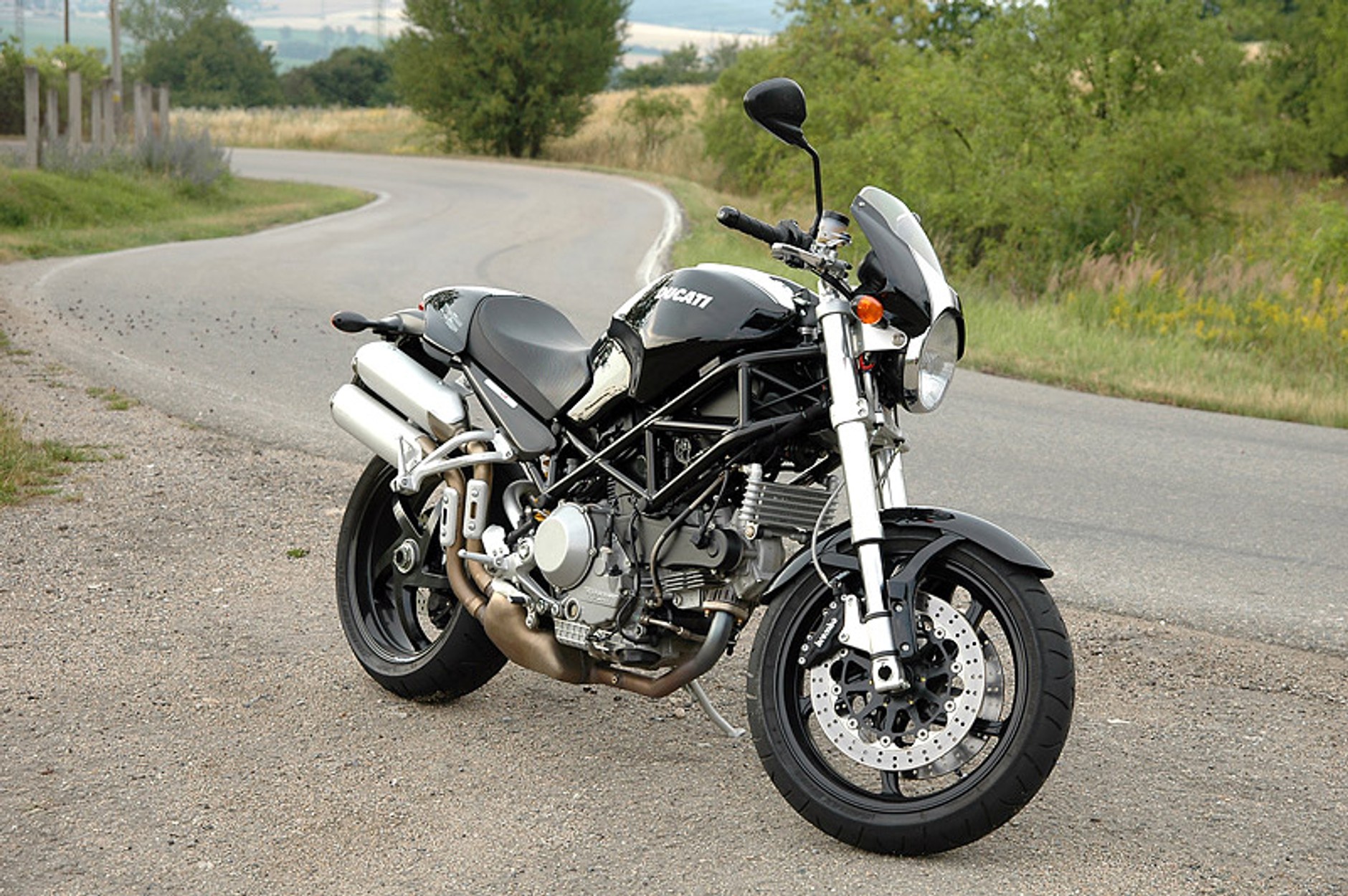 Ducati Monster S2R 1000: stary znajomy (test)