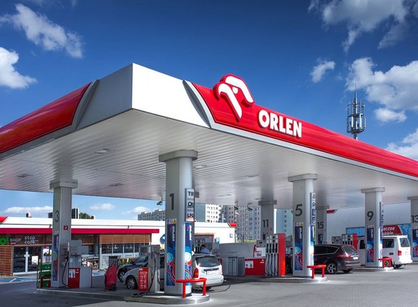 Orlen wprowadza nowe limity tankowania na stacjach benzynowych
