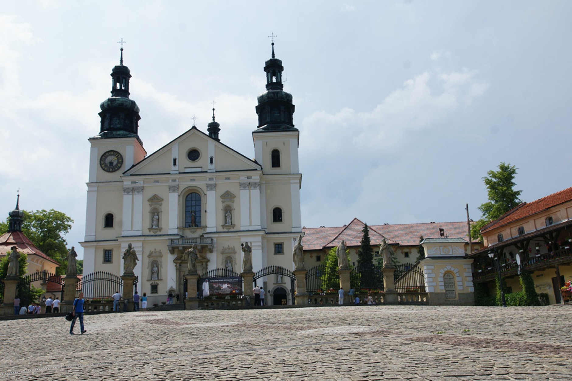 Rodzinne podróże z Fordem: Grand C-Max zawiózł nas do Mirowa