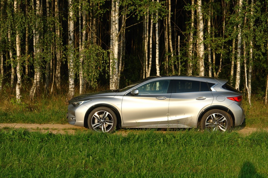 Infiniti Q30S: Japończyk, który skradł show Mercedesowi