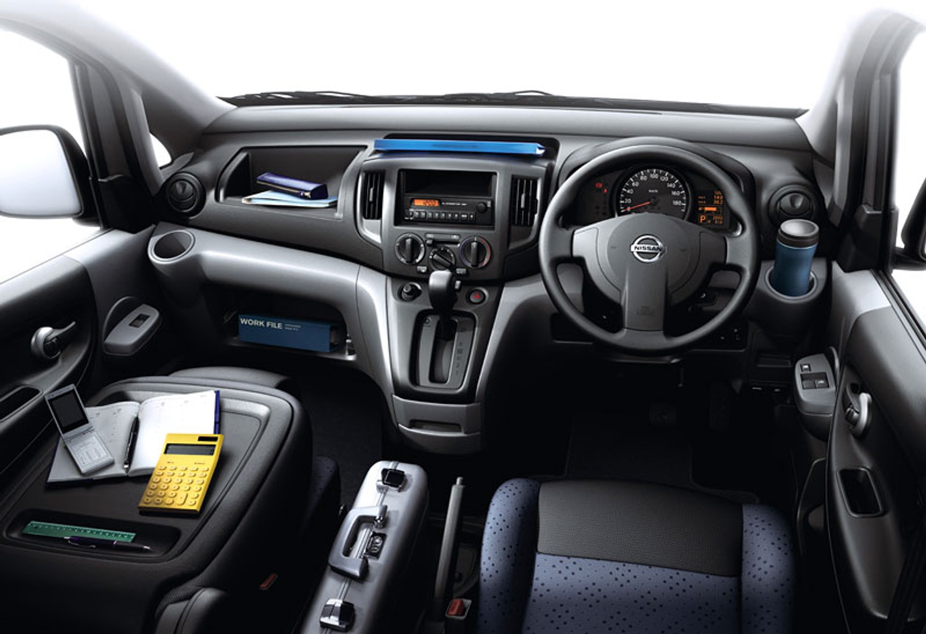 Nissan NV200 Vanette: rozpoczęto sprzedaż w Japonii