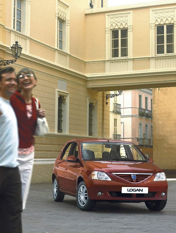 Dacia Logan 2007: face lifting i nowy silnik
