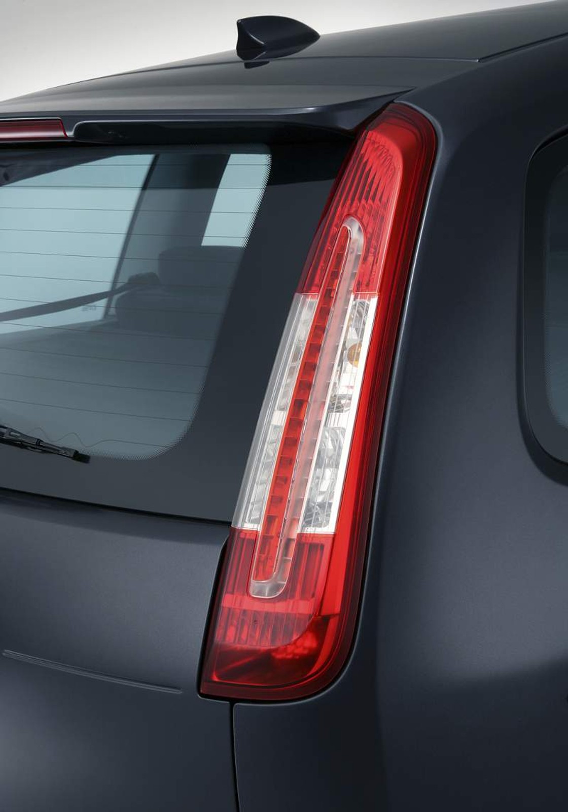 Bolonia 2006: Ford C-MAX po faceliftingu