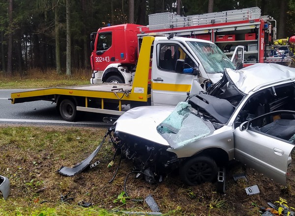 Mniej wypadków i ofiar w czasie długiego świątecznego weekendu. Więcej nietrzeźwych kierowców
