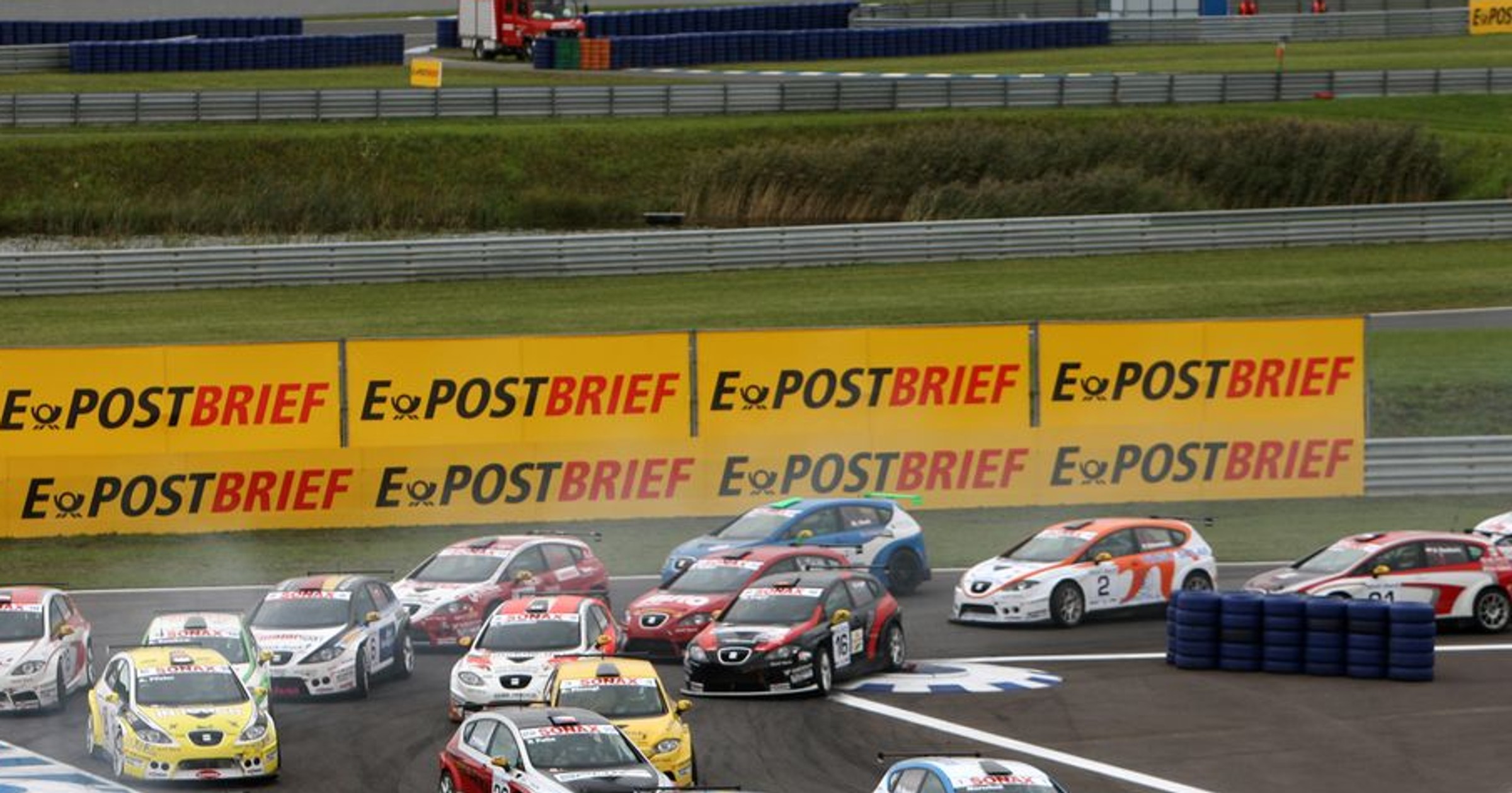 Seat Leon Supercopa 2010: Damian Sawicki liderem mistrzostw