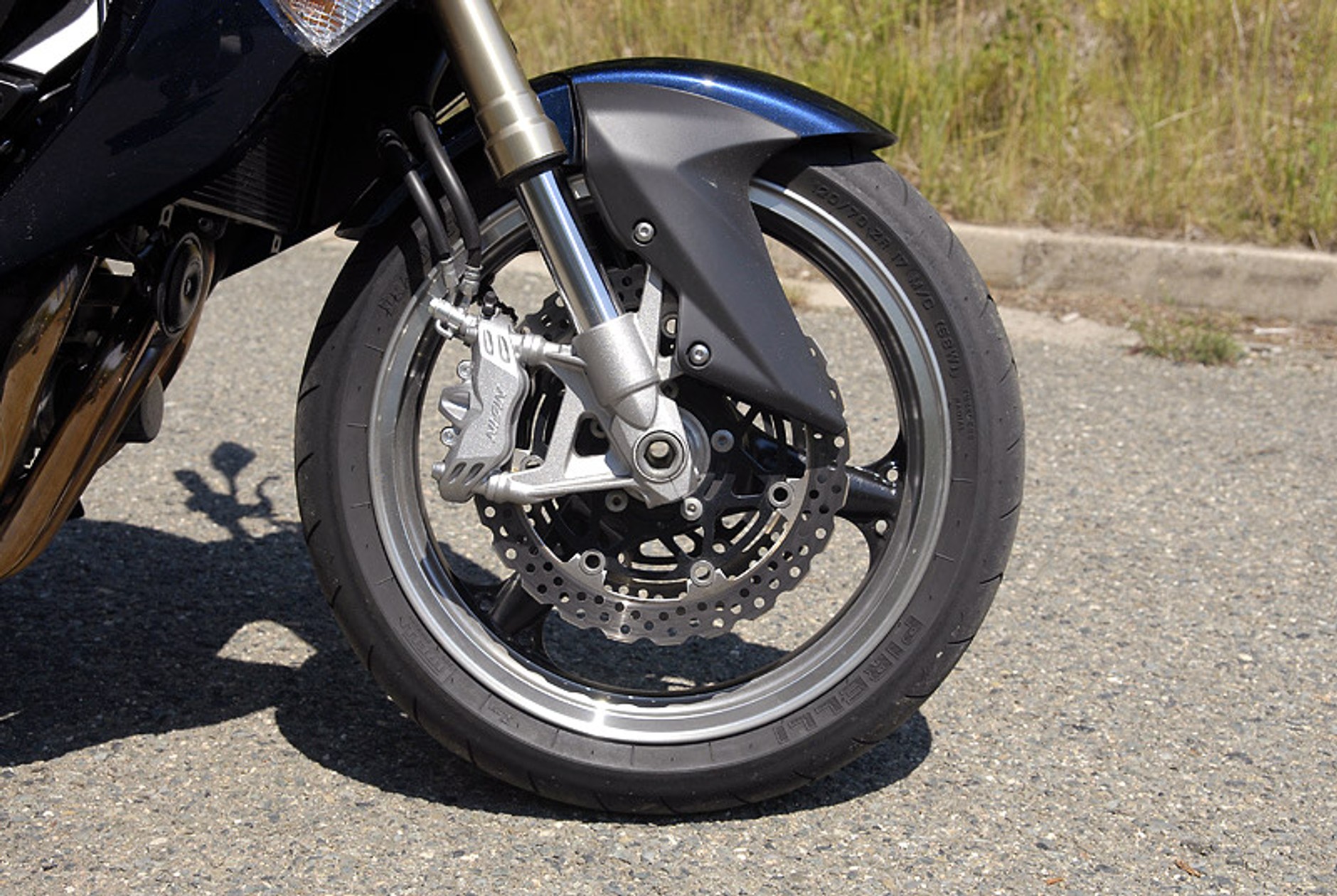 Kawasaki Z1000: sympatyczny osiłek (test)