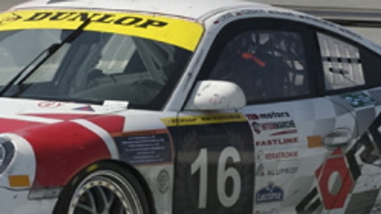 Dubaj 2010: Adam Kornacki udanie rozpoczął wyścigowy rok