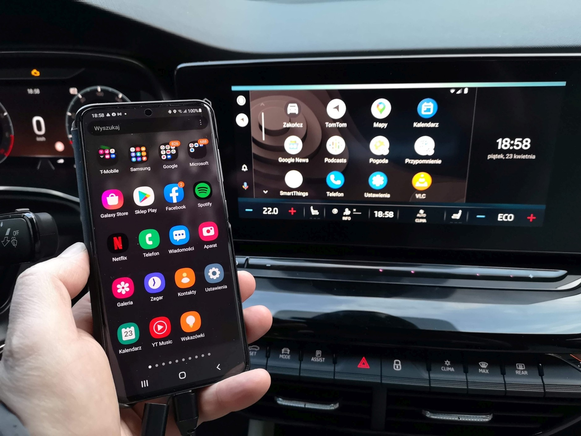 Skoda Octavia - Android Auto