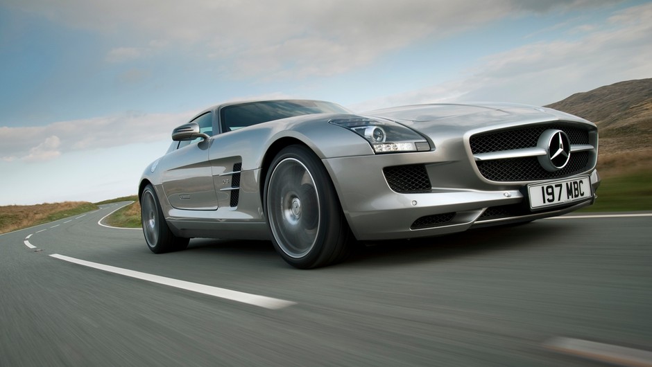 Mercedes SLS AMG