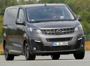 Opel Zafira Life 2.0 Diesel – van w dostawczym formacie