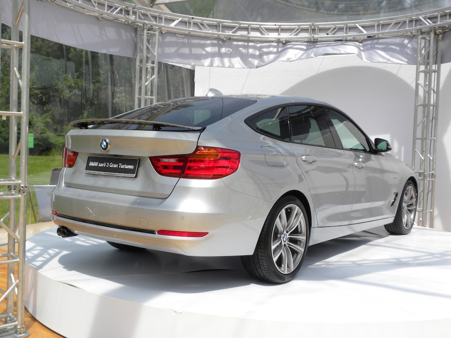 Premiera  BMW serii 3 GT