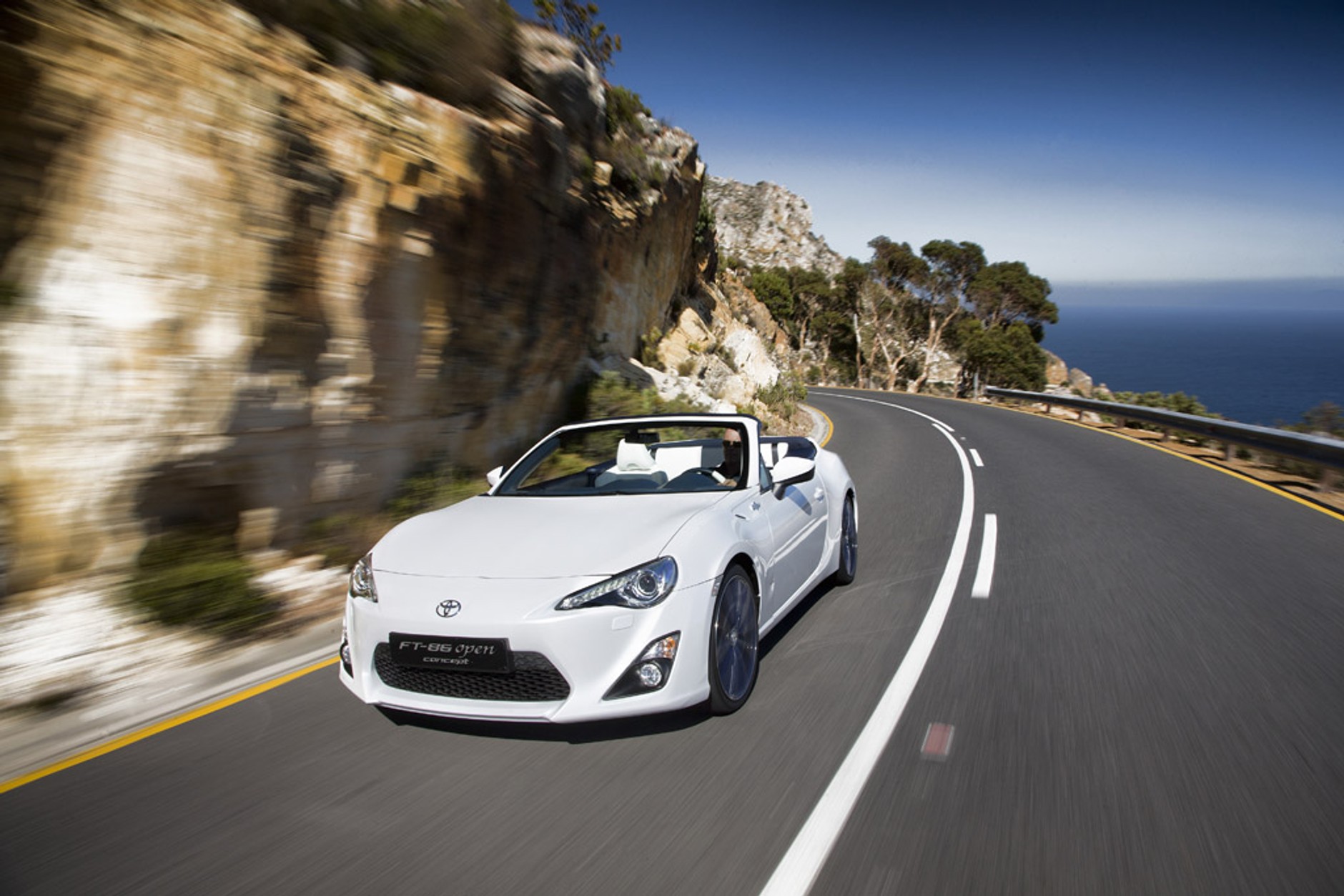 Toyota FT-86 Open: kabriolet dla przyjemności - zdjęcia