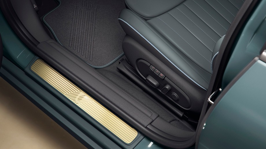 Modele MINI w nowych wersjach