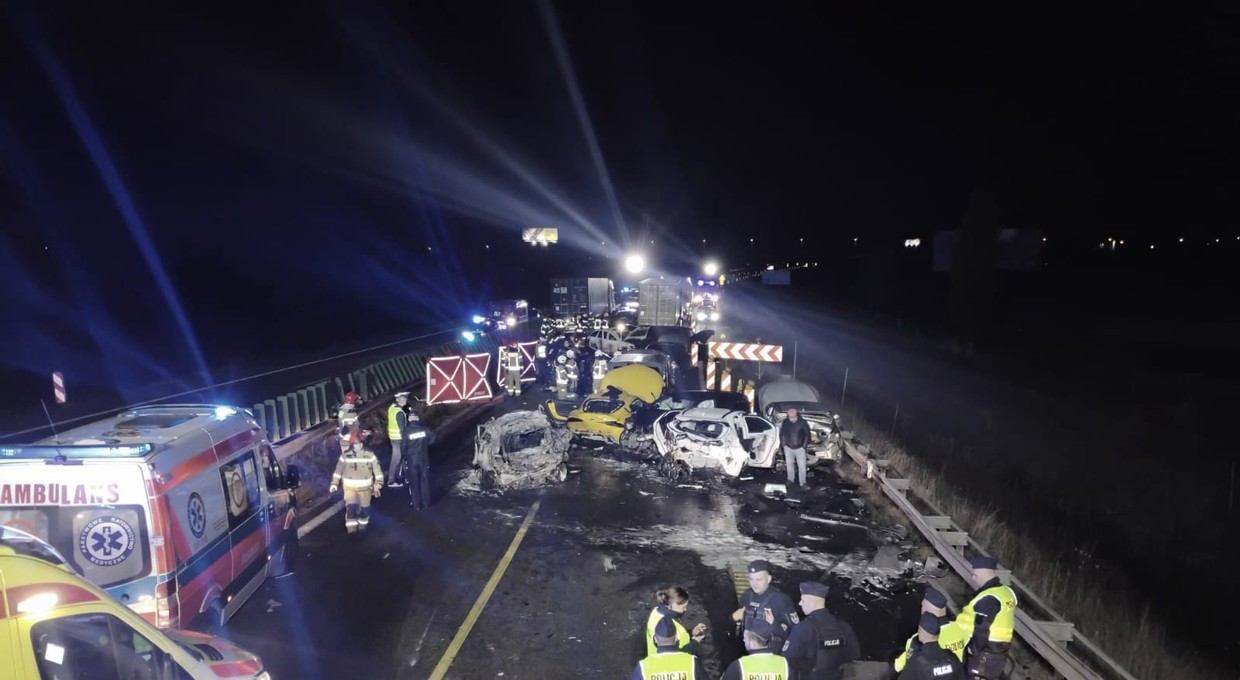 Nowe, szokujące informacje w sprawie karambolu na drodze S7. Kierowca przekroczył prędkość o 39 km na godz.