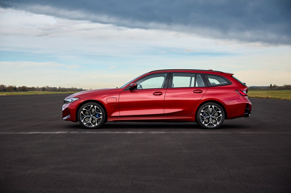 BMW serii 3 2024