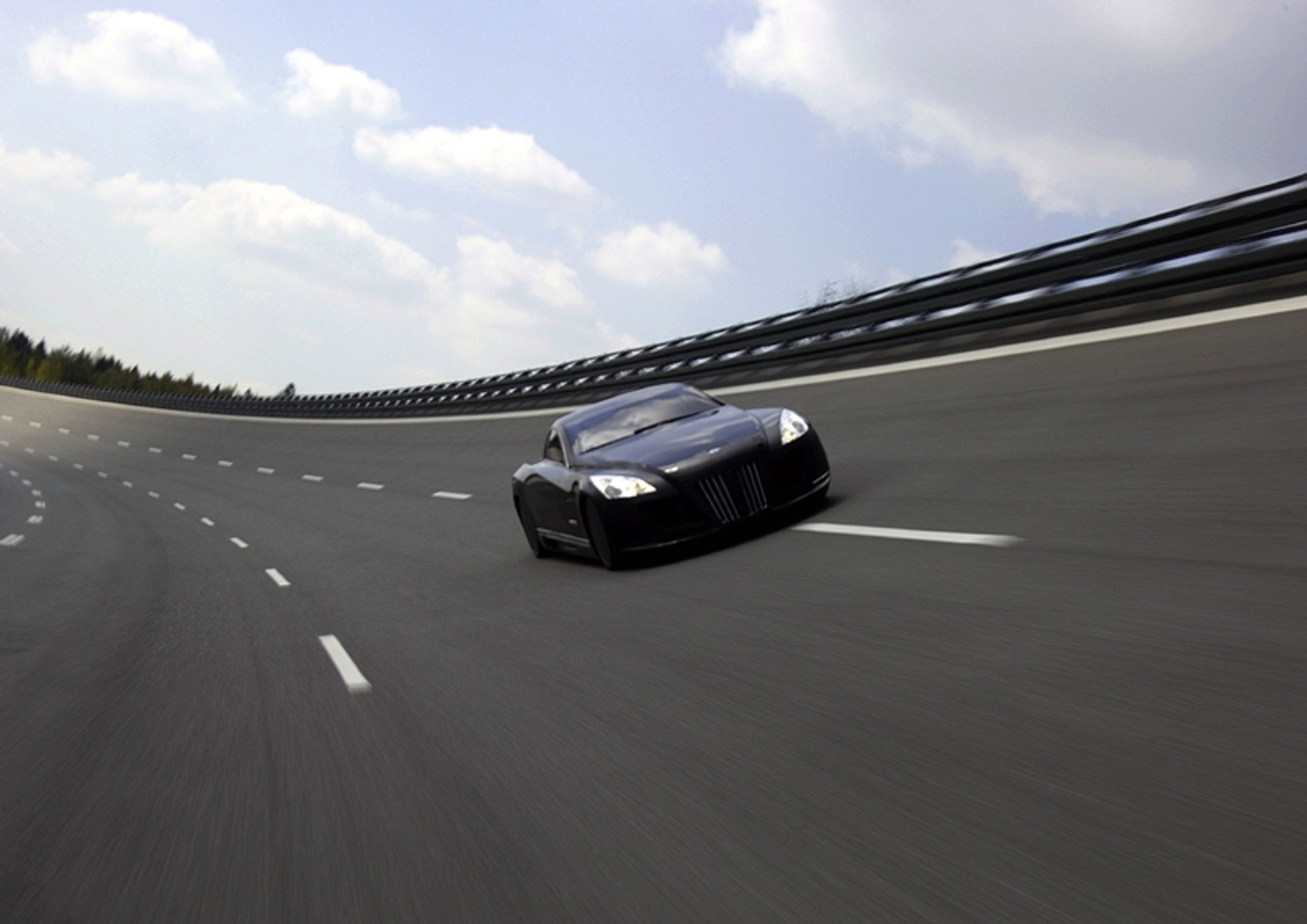 Maybach Exelero kupiony przez człowieka-ptaka