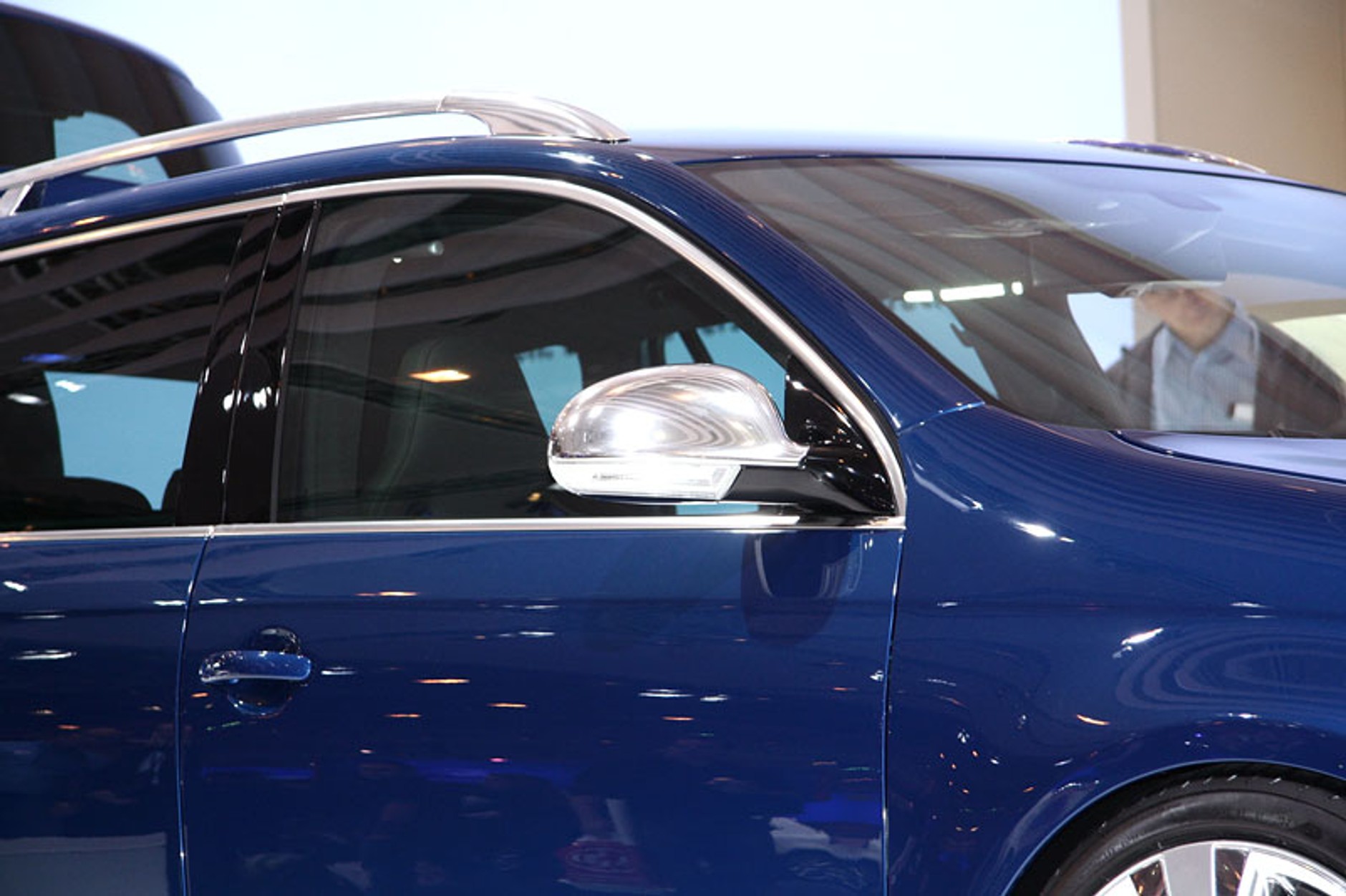 Essen Motor Show 2007: Volkswagen Golf Variant RaVe 270 – premiéra tuningowego konceptu