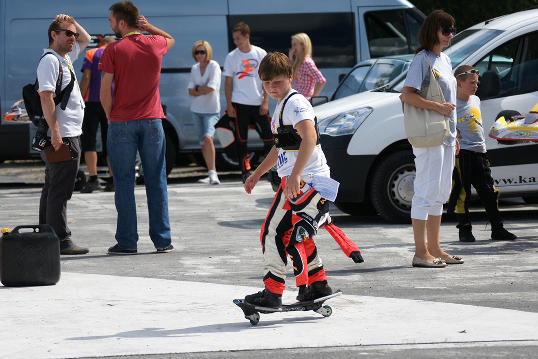 Zgodnie z ideą zawodów, wymyśloną przez prezesa Fundacji Jarosława Wierczuka,  zawodnicy rywalizowali  w czterech kategoriach, jednak bez ścisłego podziału,  z uwzględnieniem zarówno pojazdów serii ROK jak i ROTAX.