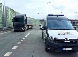 Inspektorzy ITD zatrzymali tira z Ukrainy na A1. Wiózł gaz palny. "ADR wycofany z ruchu"