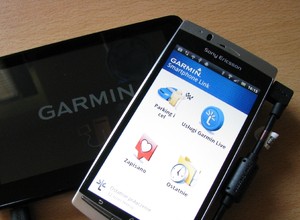 Jak skorzystać z internetu w nawigacji Garmina?