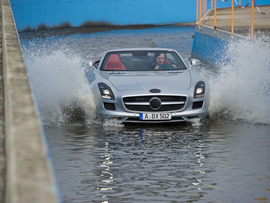 Zbliża się Mercedes SLS AMG w wersji Roadster