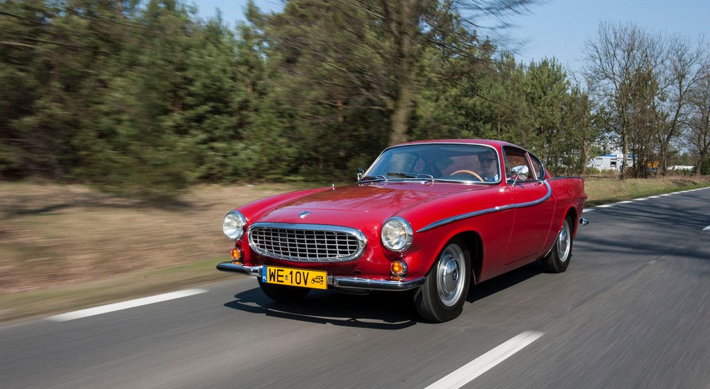 Volvo 1800 S - służbowe coupé Świętego