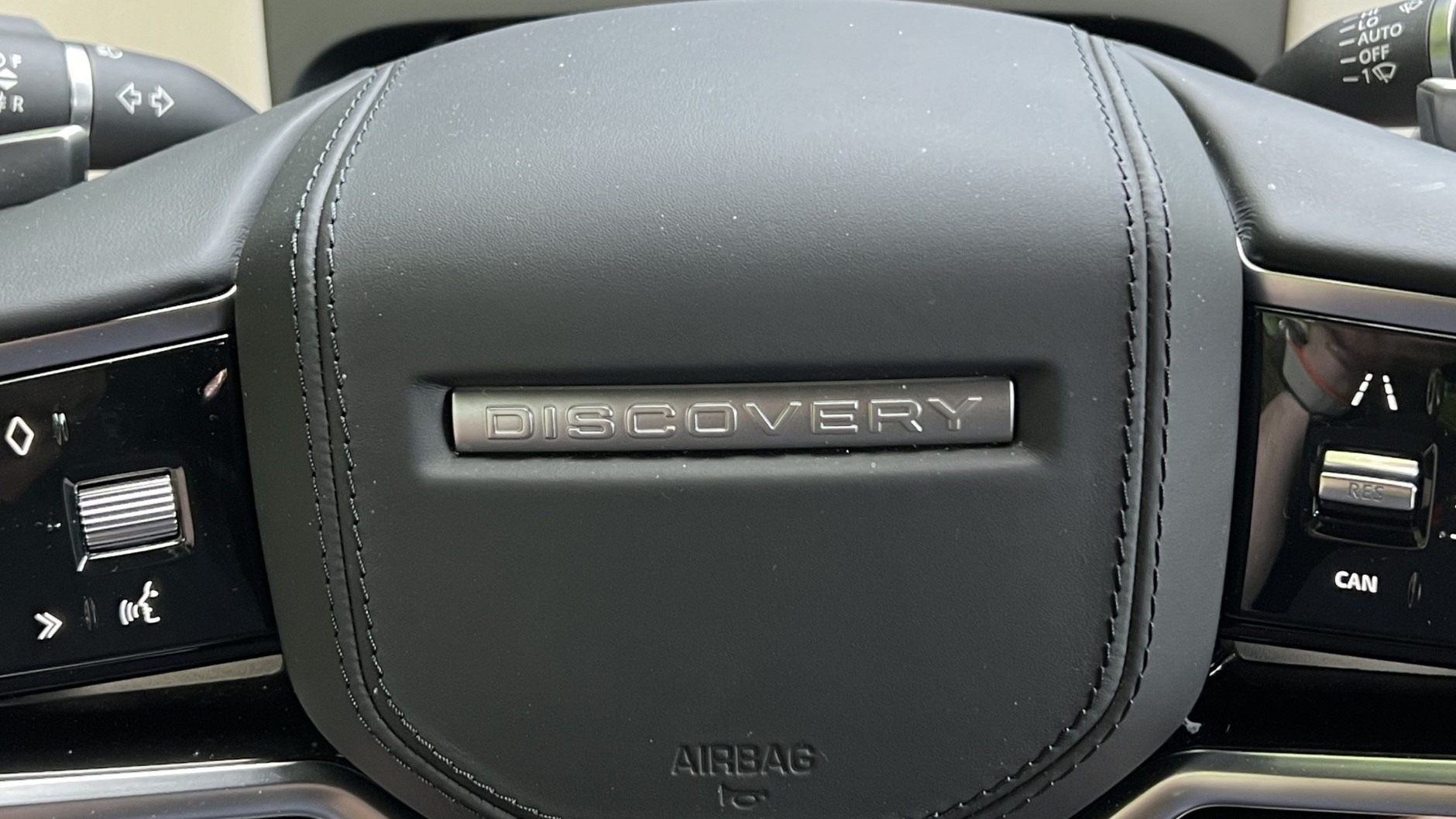 Land Rover Discovery Sport (druga generacja; wersja z 2024 r.)