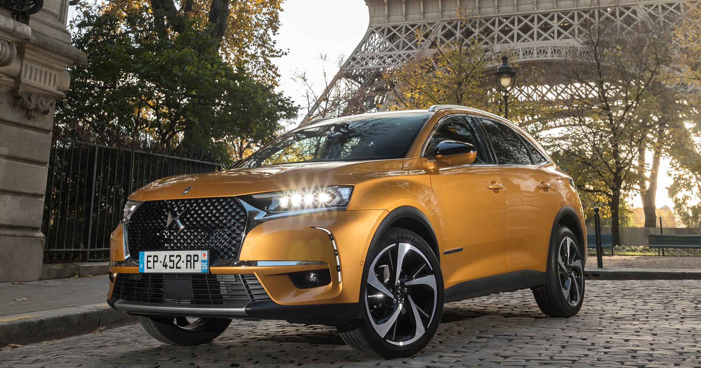 DS 7 Crossback - SUV na medal